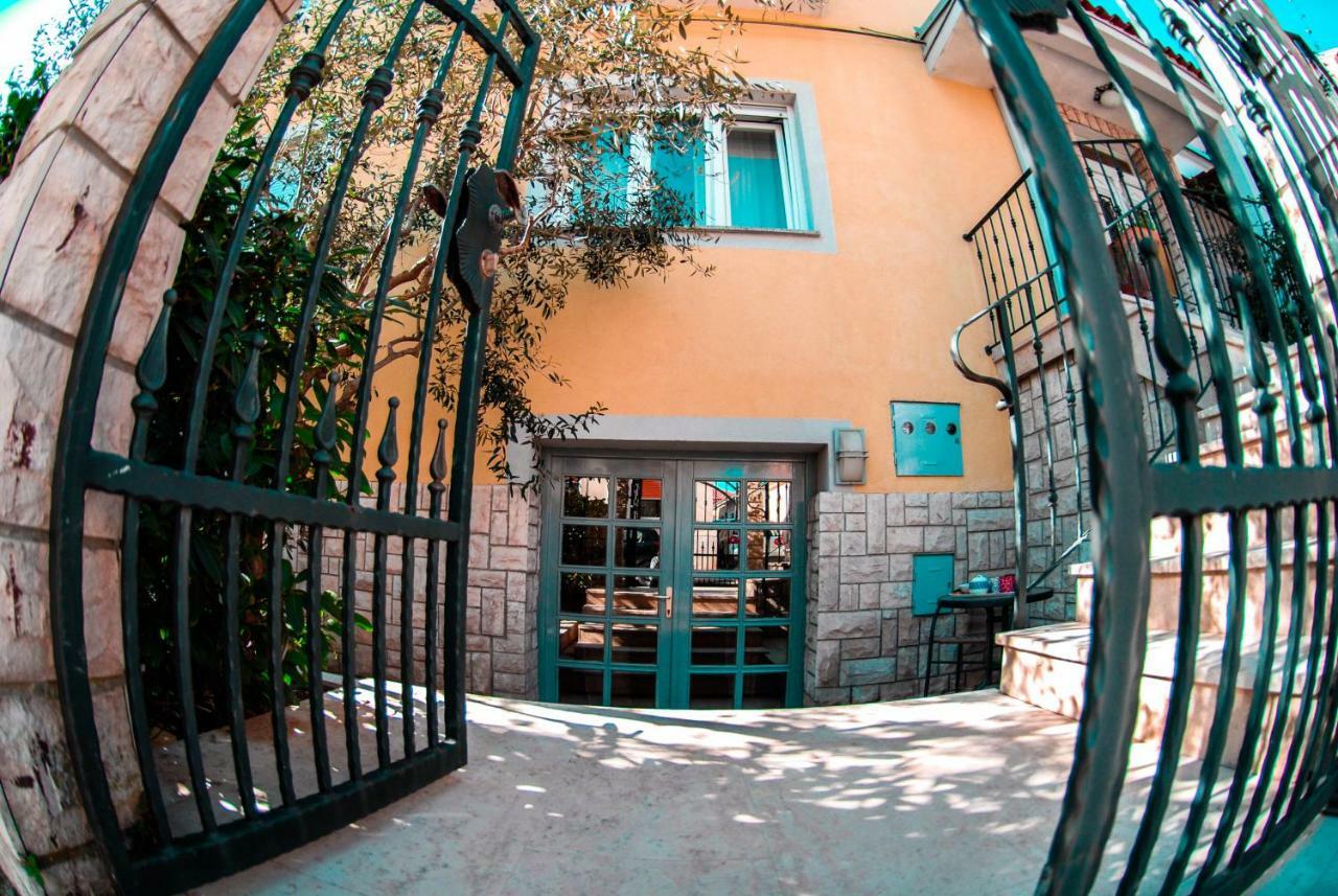Polias Apartment بولا المظهر الخارجي الصورة